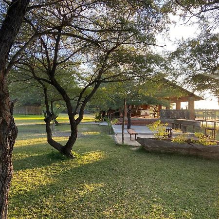Kuvira River Camp Divundu 外观 照片