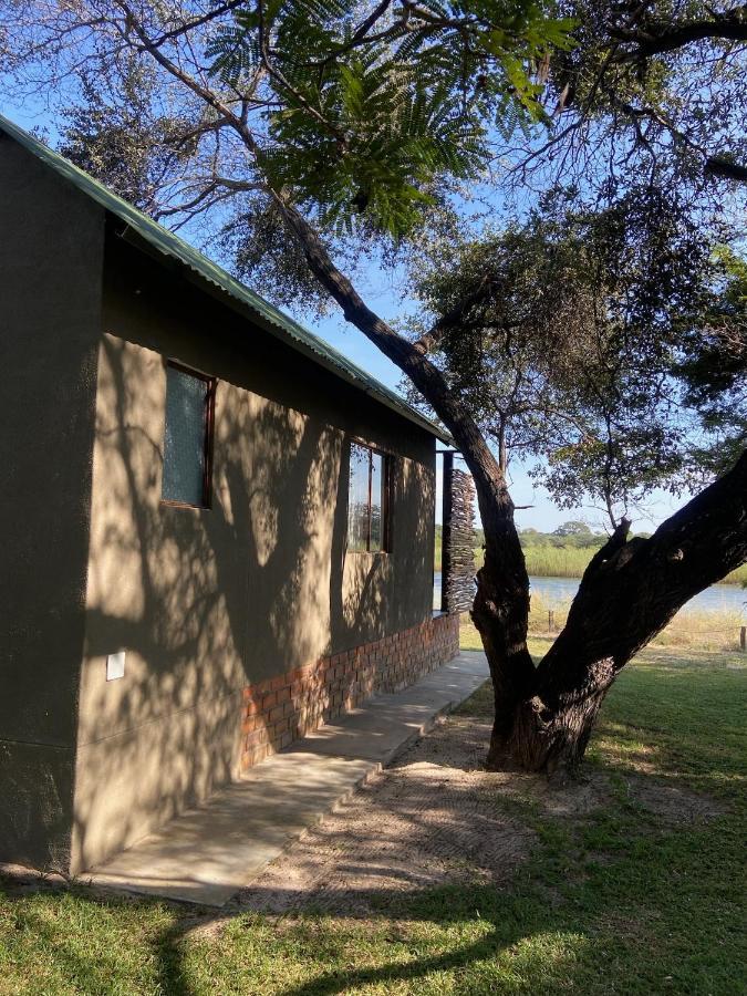 Kuvira River Camp Divundu 外观 照片