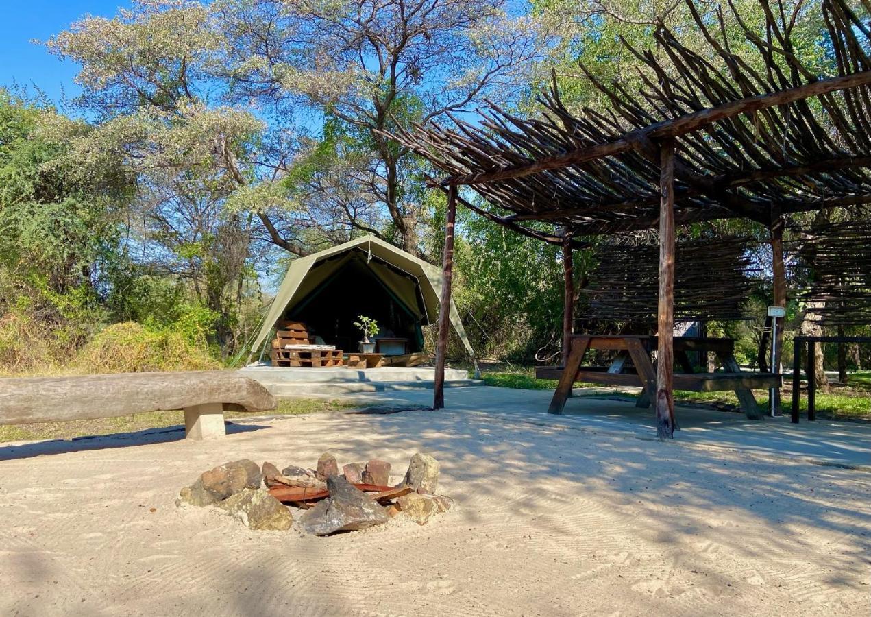 Kuvira River Camp Divundu 外观 照片