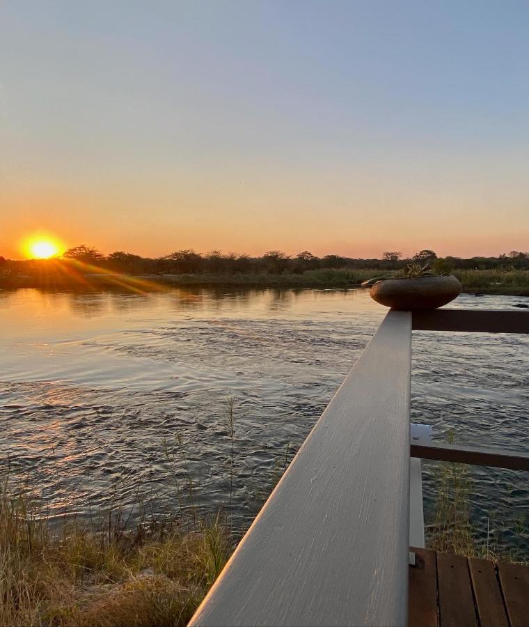 Kuvira River Camp Divundu 外观 照片