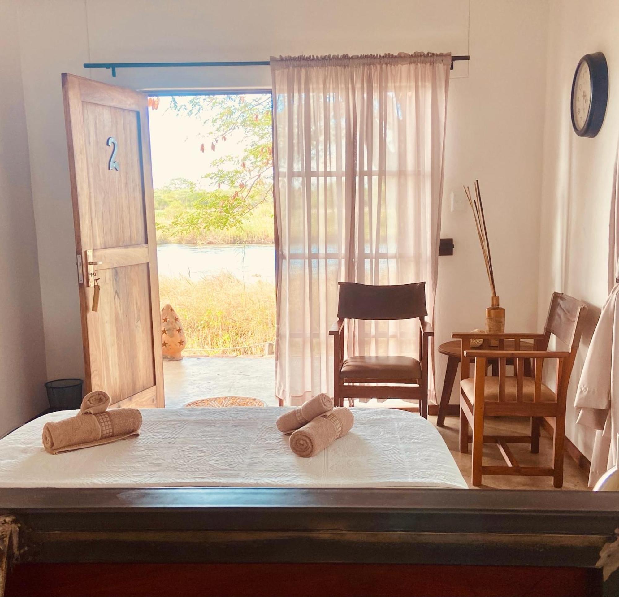 Kuvira River Camp Divundu 外观 照片